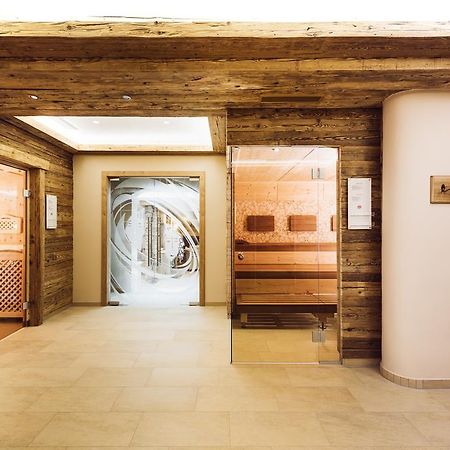 Aktiv & Vitalhotel Bergcristall Neustift im Stubaital Exterior photo