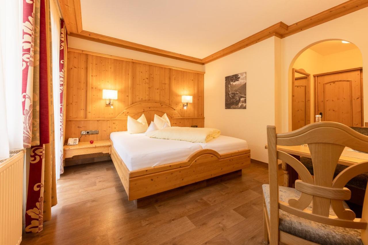 Aktiv & Vitalhotel Bergcristall Neustift im Stubaital Exterior photo